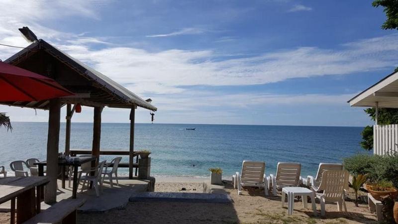 Amity Beach Resort Maret Exterior photo