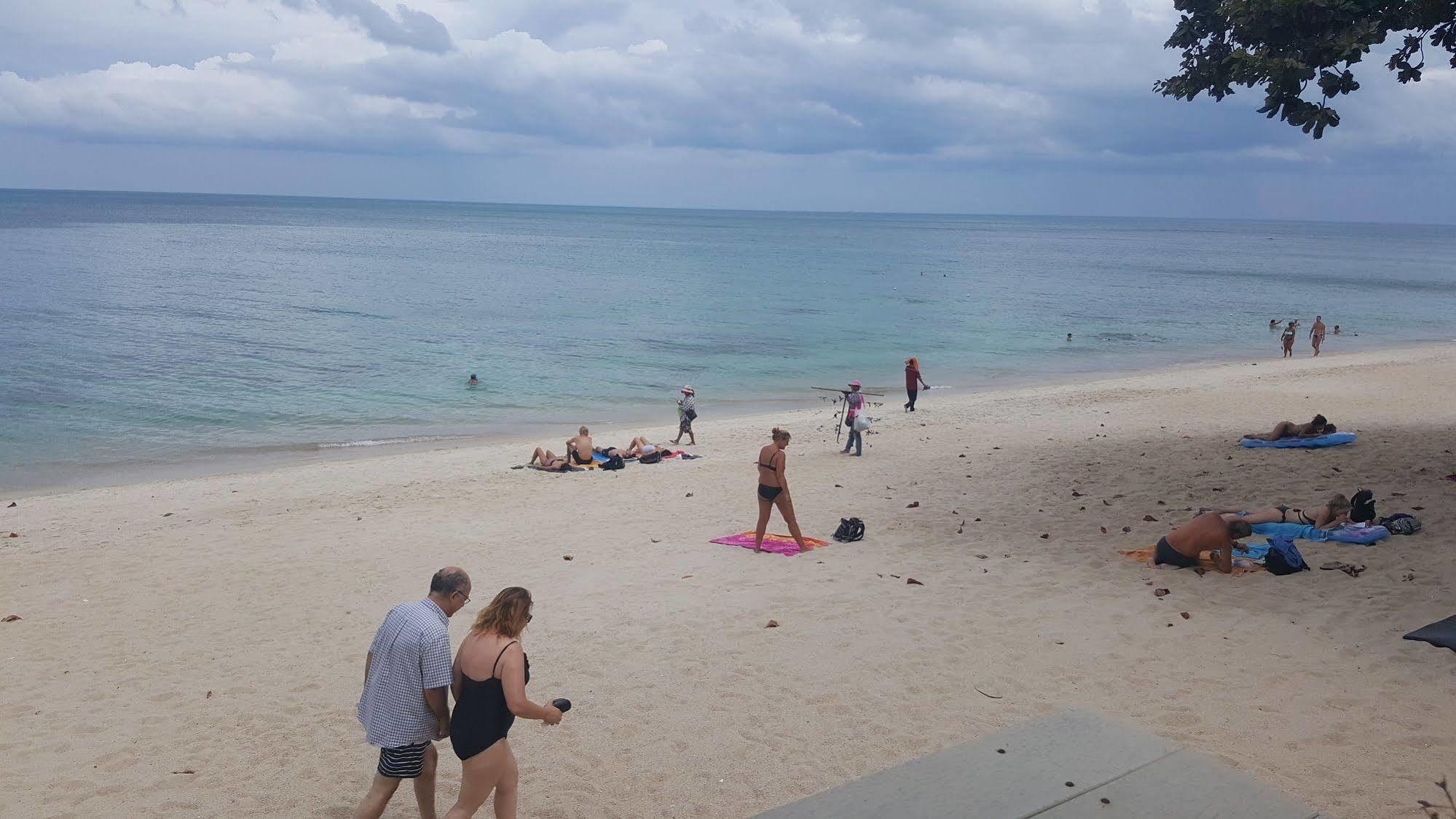 Amity Beach Resort Maret Exterior photo